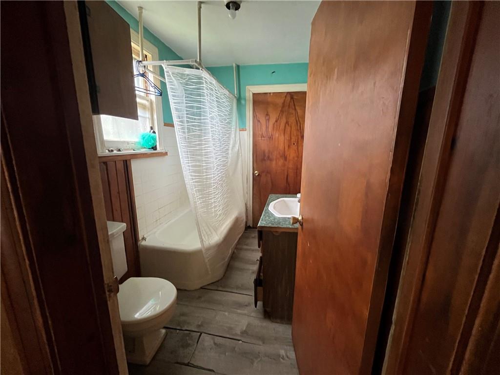 439 Malleable Street Sharon, PA 16146 - Photo 14 of 29