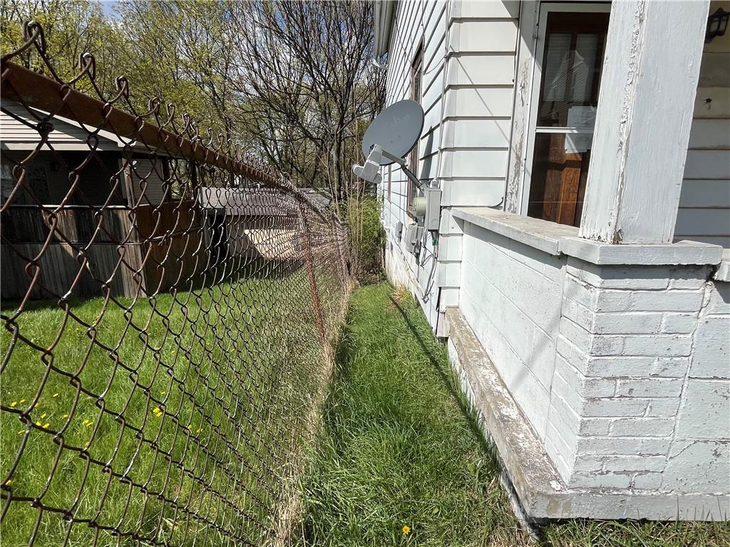 439 Malleable Street Sharon, PA 16146 - Photo 5 of 29