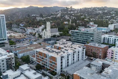 $685,000 | 6735 Yucca Street, Unit 404, Hollywood, CA 90028