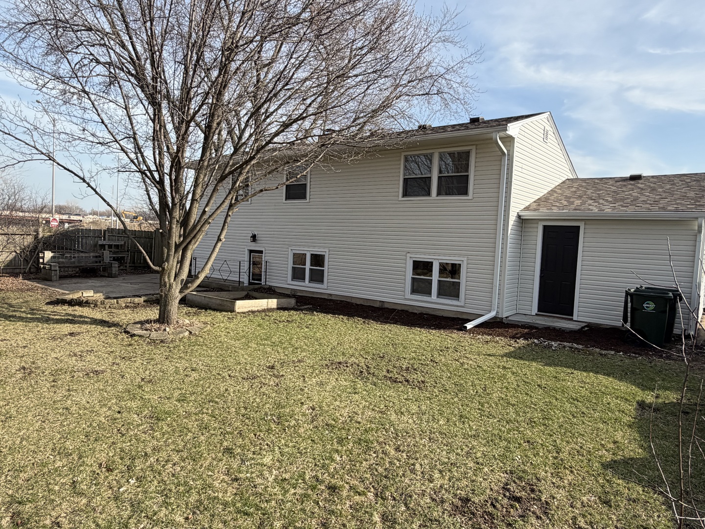 1534 East Palatine Road Palatine, IL 60074 - Photo 3 of 21 Gallery Image 3