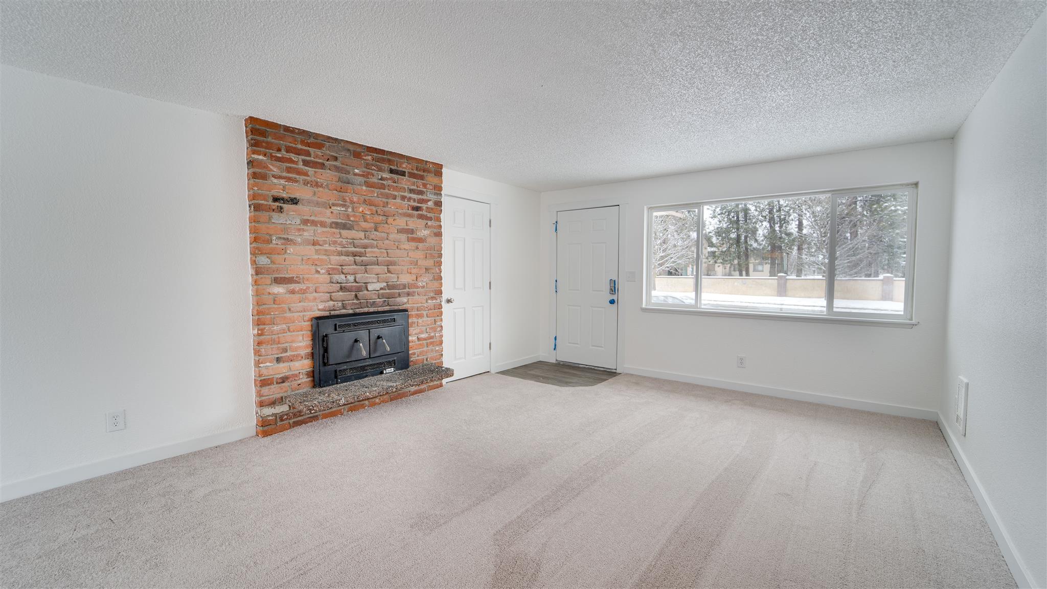 3320 South University Road Spokane Valley, WA 99206 - Photo 6 of 50 Gallery Image 6