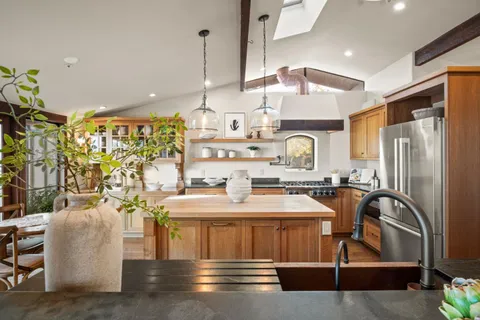 $3,850,000 | 707 Vista Drive, Redwood City, CA 94062