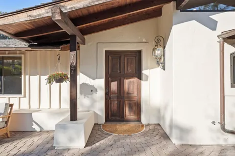 $3,850,000 | 707 Vista Drive, Redwood City, CA 94062