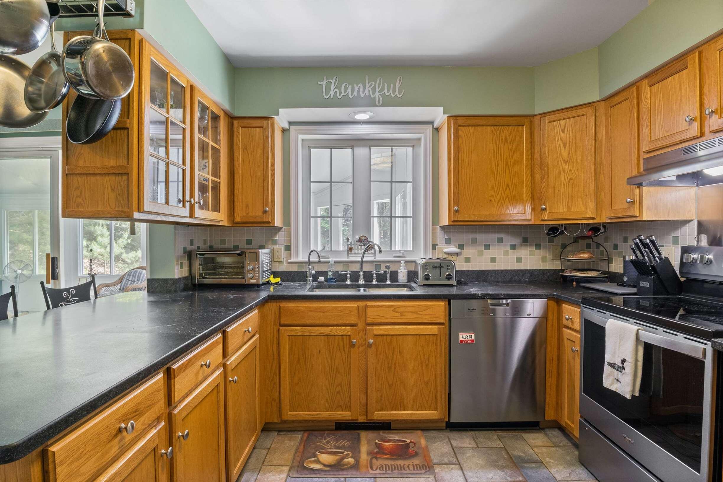 21 North Village Road York, ME 03902 - Photo 9 of 35 Kitchen