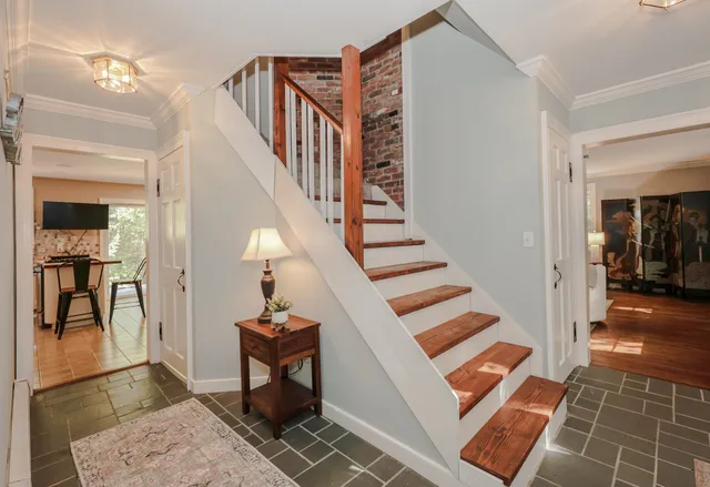 $599,900 | 265 Boulder Drive, Dublin, NH 03444