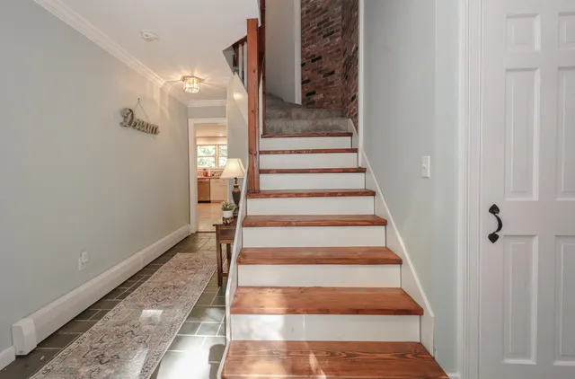 $599,900 | 265 Boulder Drive, Dublin, NH 03444