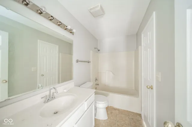 $290,000 | 6046 Morning Dove Drive, Indianapolis, IN 46228