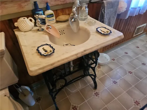 $249,900 | 3609 Middle Cheshire Road, Canandaigua Town, NY 14424