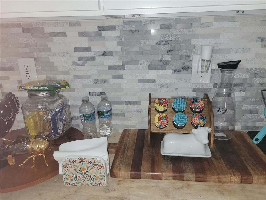 821 South Honey Way Inverness, FL 34450 - Photo 13 of 38 a view of water heater room