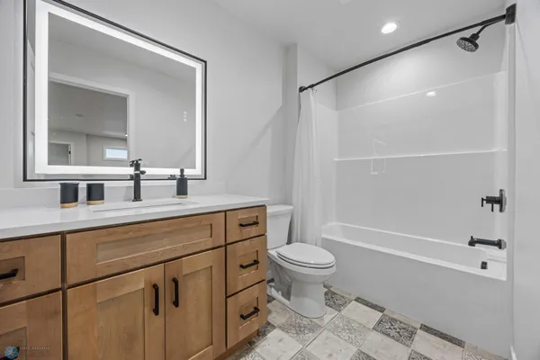 $493,000 | 5840 James Drive West, West Fargo, ND 58078