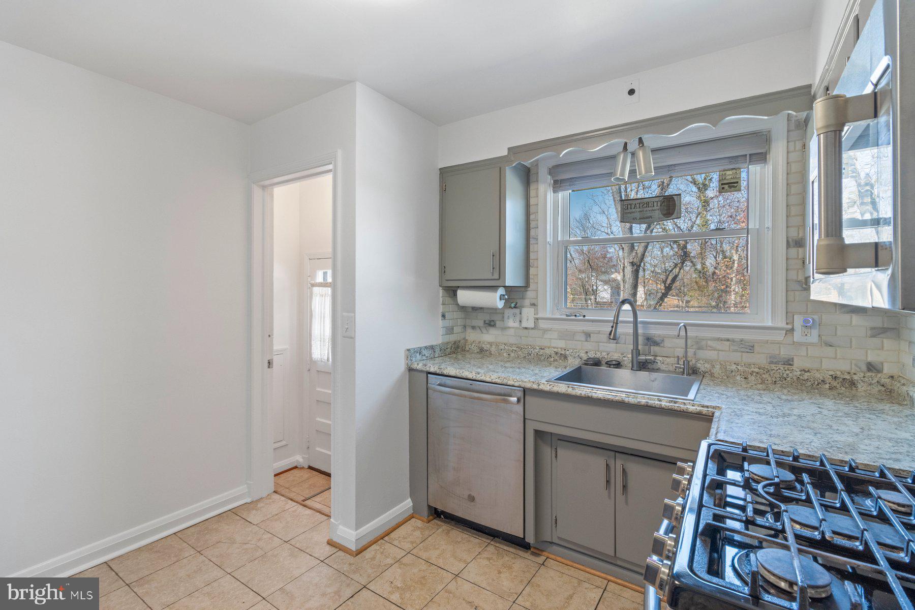 32 Gorsuch Road Lutherville-Timonium, MD 21093 - Photo 13 of 40 Kitchen