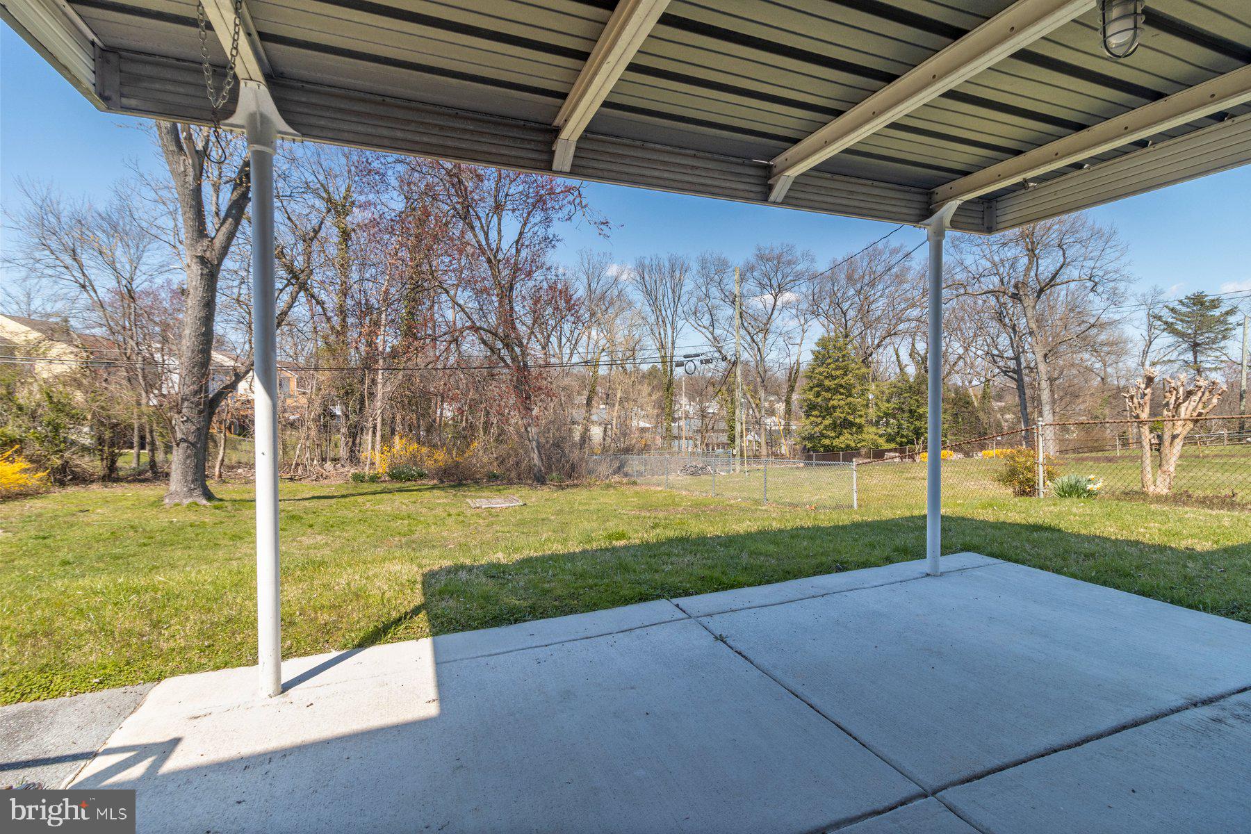 32 Gorsuch Road Lutherville-Timonium, MD 21093 - Photo 33 of 40 Covered patio, great for entertaining!