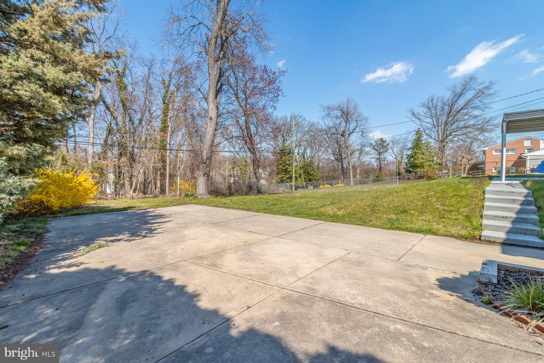 32 Gorsuch Road Lutherville-Timonium, MD 21093 - Photo 35 of 40 HUGE parking pad!