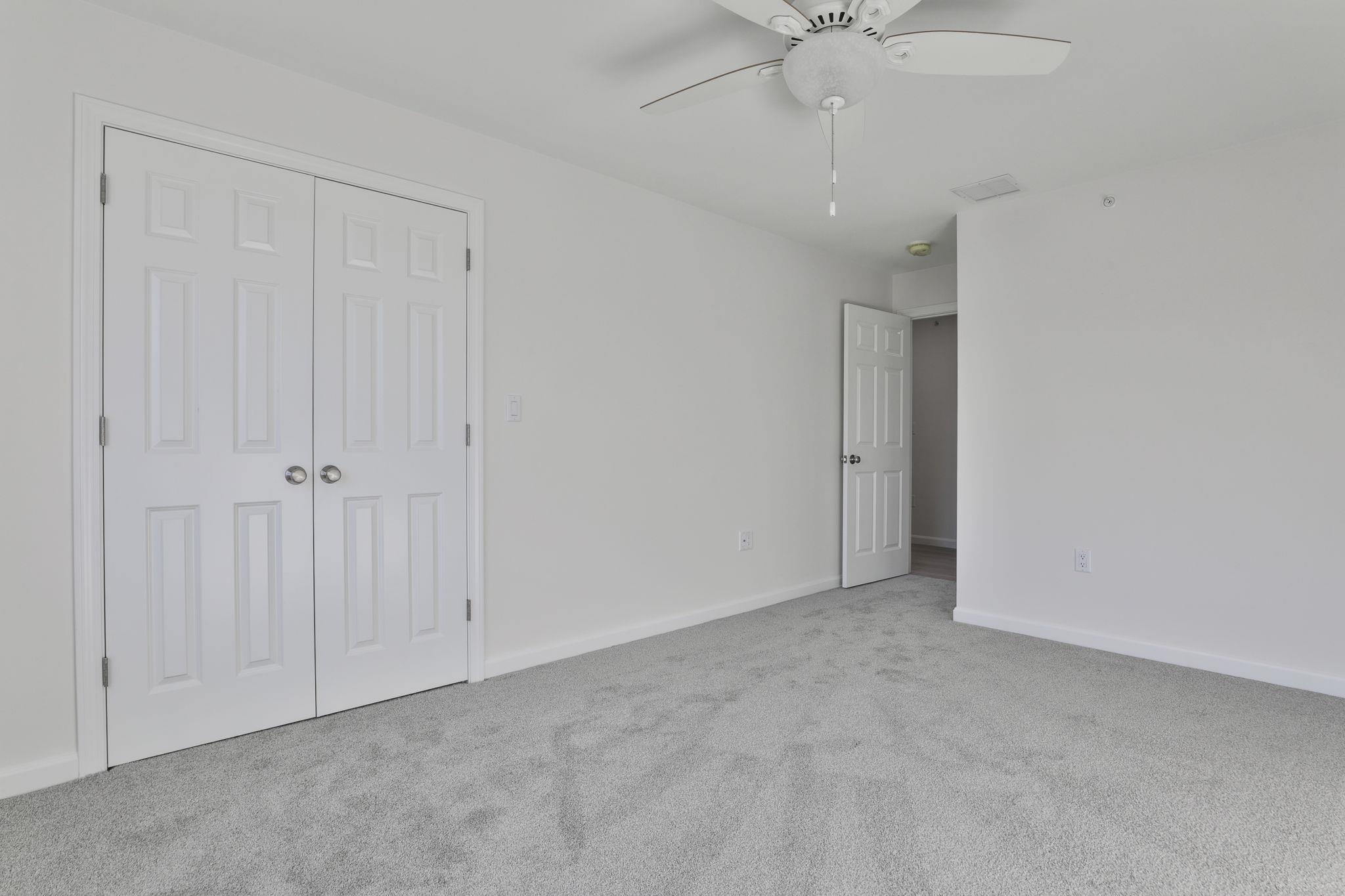 71 Crestview Way Raymond, NH 03077 - Photo 27 of 37