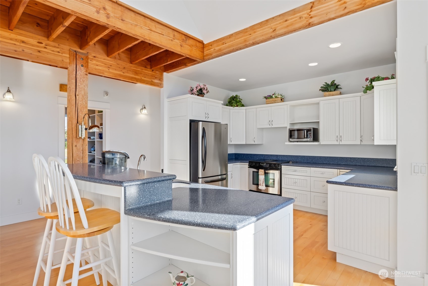 440 Heuhslein Road Port Angeles, WA 98362 - Photo 11 of 39 Gallery Image 11