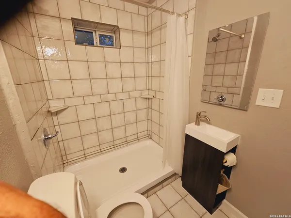 $700 | 1026 San Angelo, Unit 1, San Antonio, TX 78201