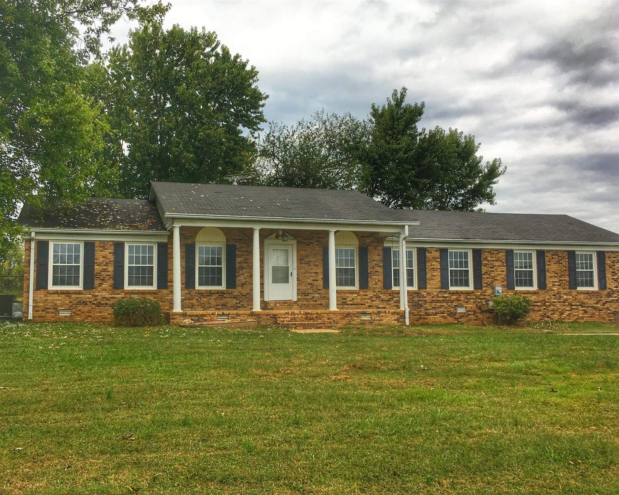 1526 Murfreesboro Road Lebanon, TN 37090 - Photo 1 of 11 This beautiful all brick home, which sets comfortably back from the road, is surrounded by a large lawn and mature trees.
