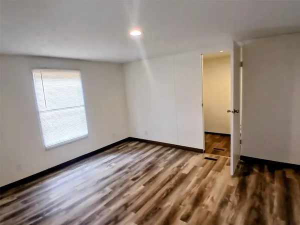 $1,350 | 715 Windwood Drive, Livingston, TX 77351