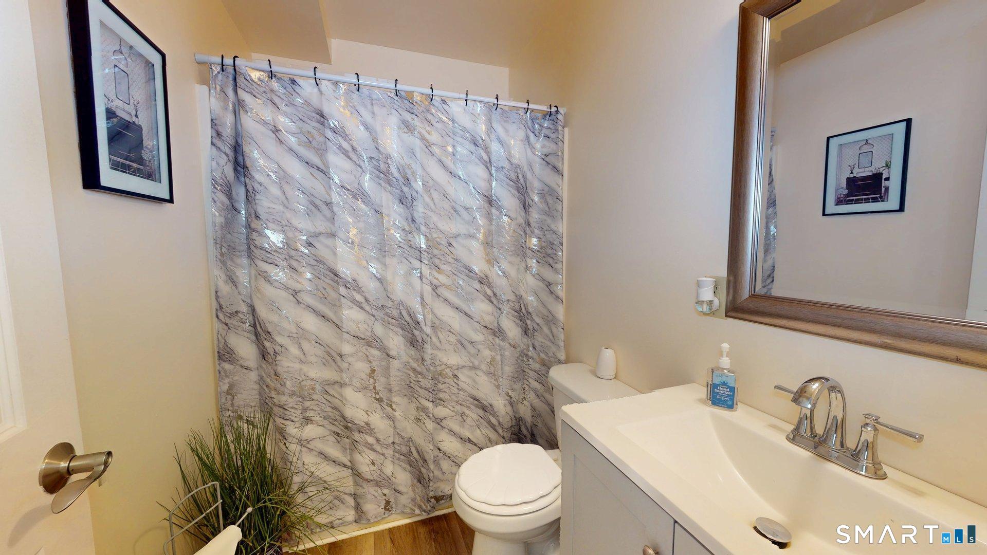64 Osten Boulevard, Unit 64 Hartford, CT 06106 - Photo 11 of 40