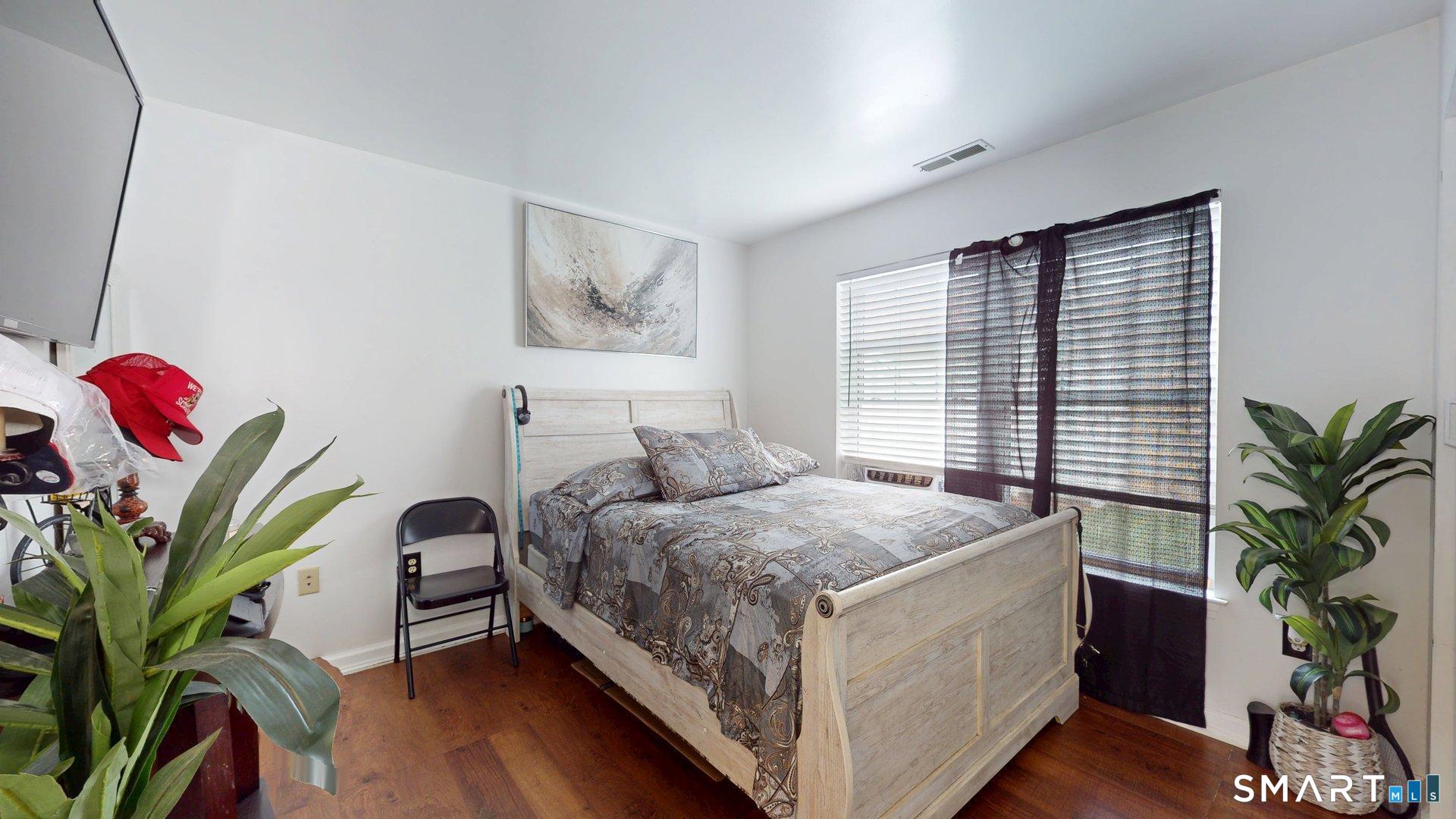 64 Osten Boulevard, Unit 64 Hartford, CT 06106 - Photo 12 of 40