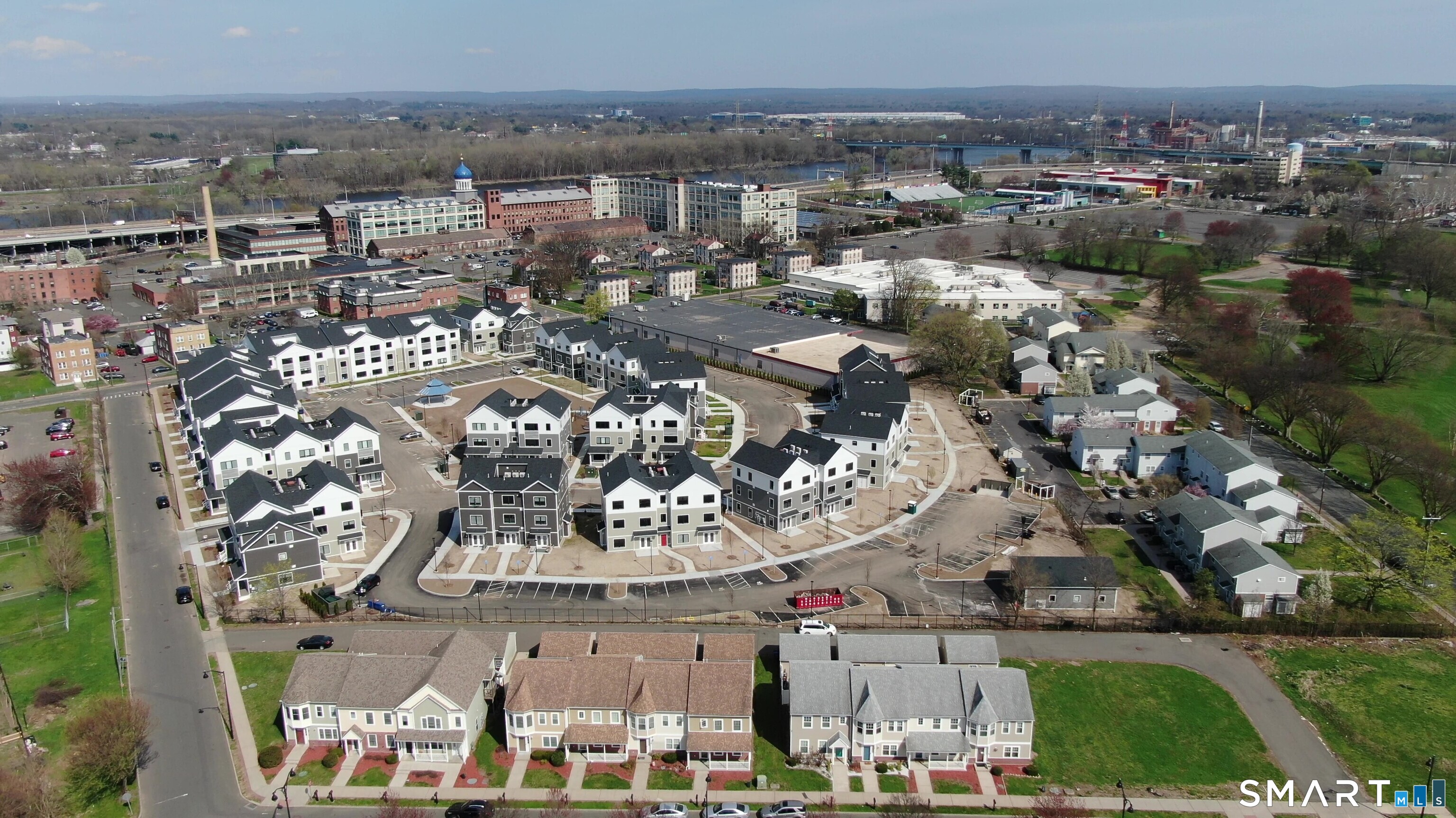 64 Osten Boulevard, Unit 64 Hartford, CT 06106 - Photo 25 of 54