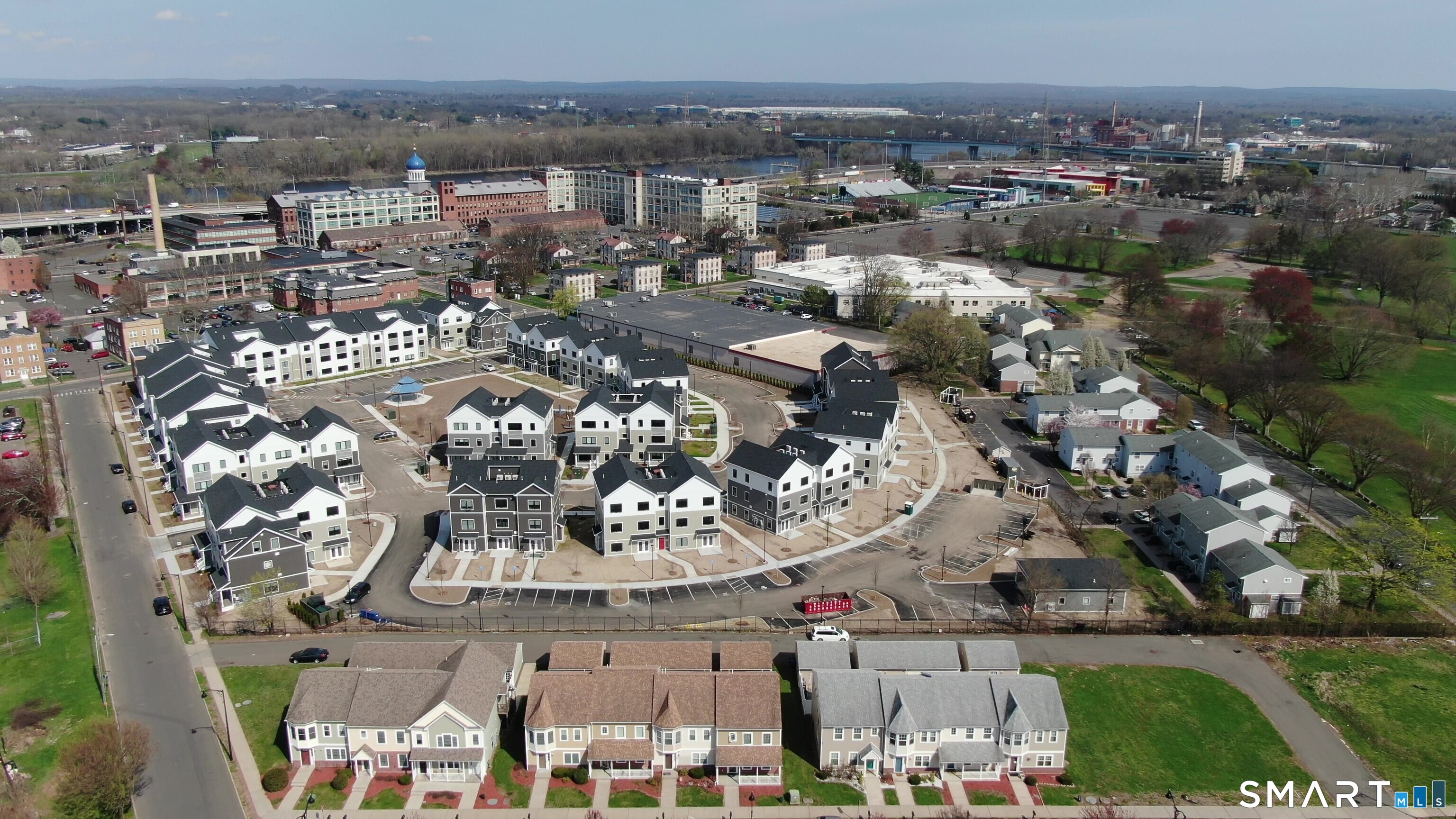 64 Osten Boulevard, Unit 64 Hartford, CT 06106 - Photo 34 of 54