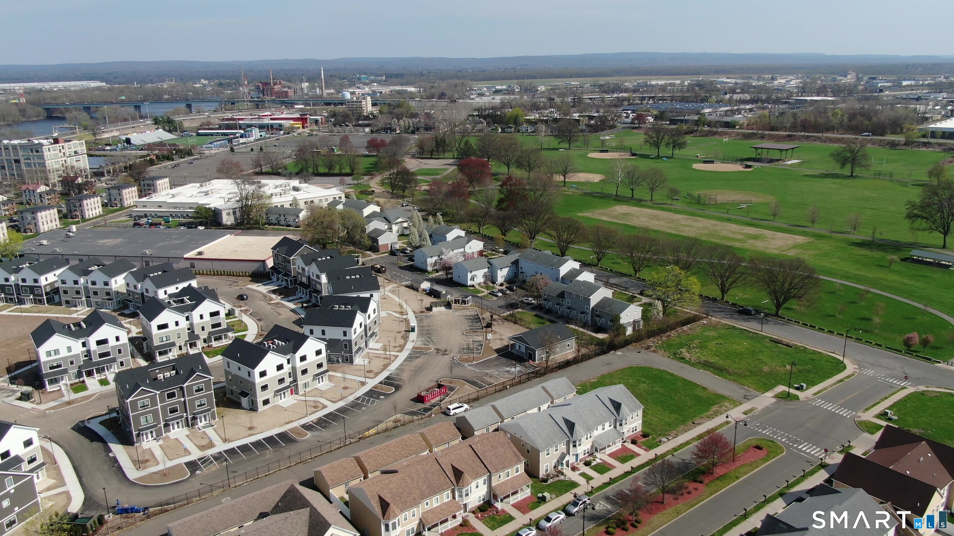 64 Osten Boulevard, Unit 64 Hartford, CT 06106 - Photo 52 of 54