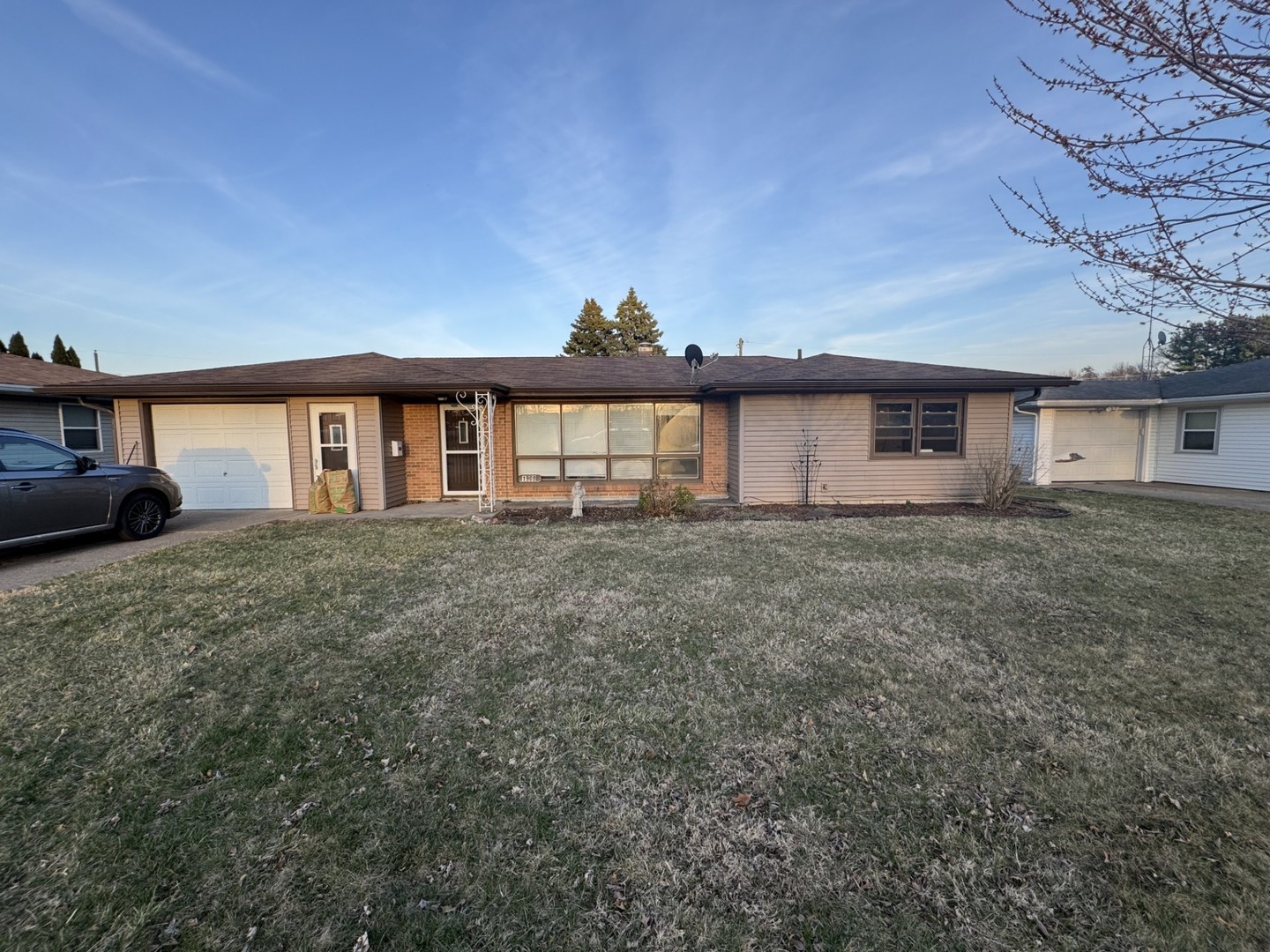 1908 22nd Avenue Sterling, IL 61081 - Photo 2 of 11 a view of a house with a backyard