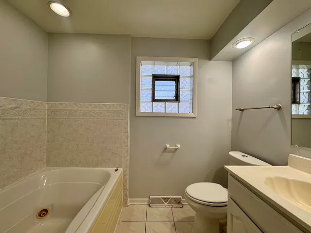 $305,000 | 3836 West 115th Place, Alsip, IL 60803