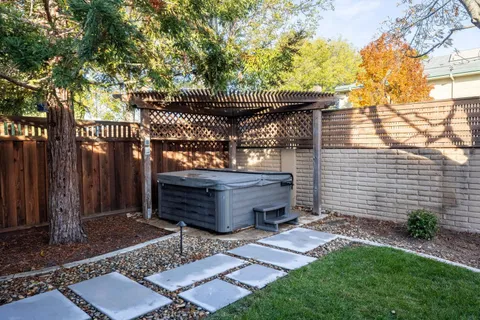 $1,650,000 | 7937 Shannon Court, Dublin, CA 94568