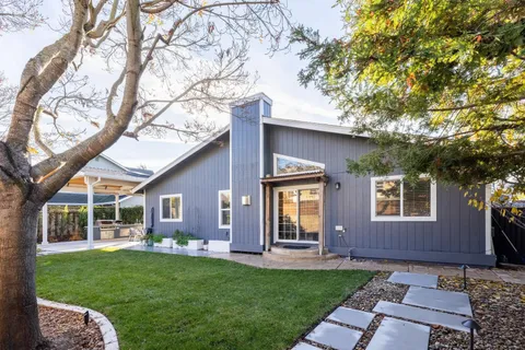 $1,650,000 | 7937 Shannon Court, Dublin, CA 94568
