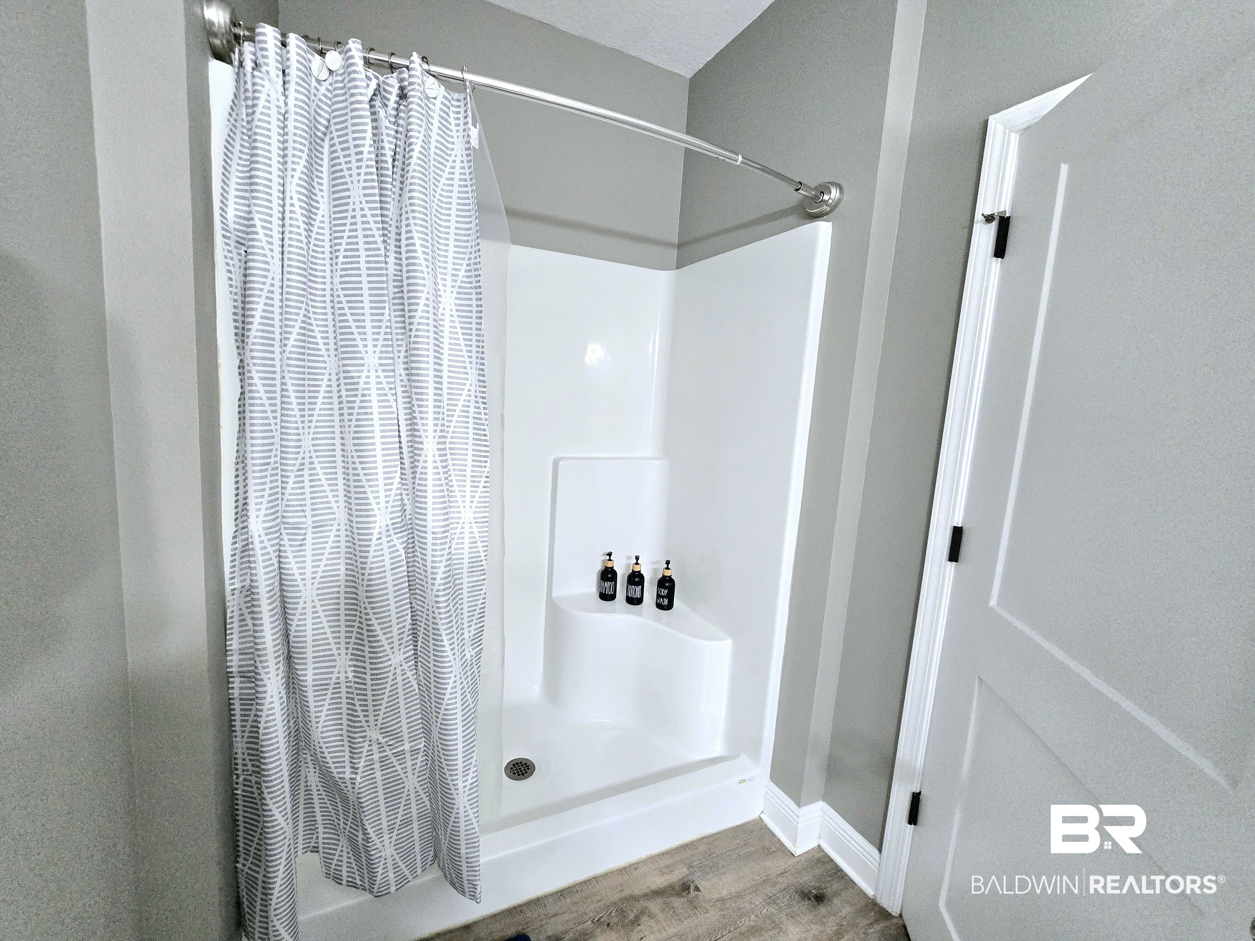 5215 Yellow Bluff Road Pensacola, FL 32507 - Photo 13 of 15 Gallery Image 13