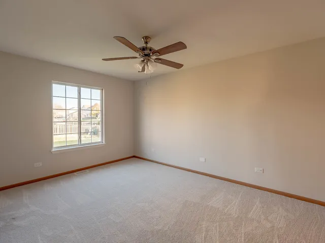 $309,900 | 1559 Bluestem Lane, Minooka, IL 60447