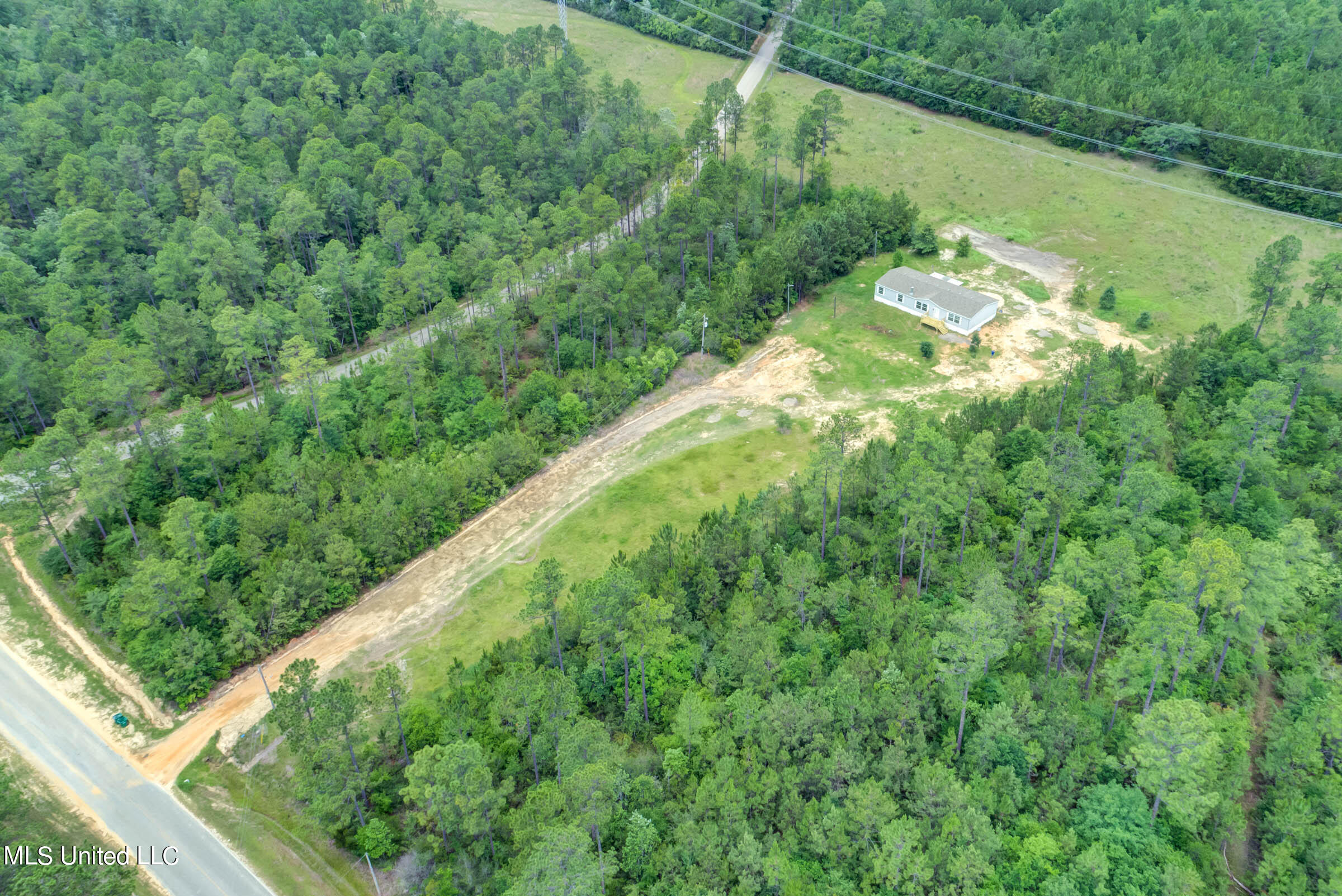 21255 Bell Creek Road Perkinston, MS 39573 - Photo 14 of 55 21255 Bell Creek Rd (18)