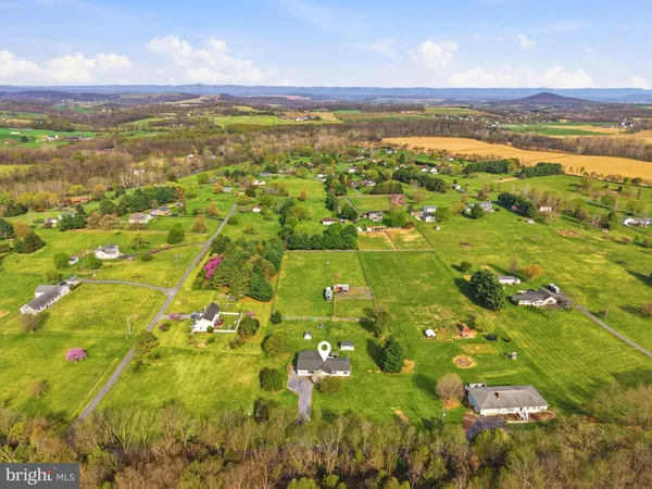 $425,000 | 1008 Shipwreck Drive, New Market, VA 22844