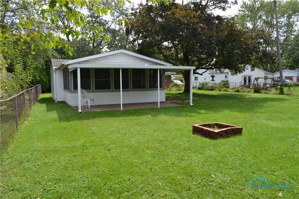 3536 Robin Road Toledo, OH 43623 - Photo 5 of 27 Photo 5