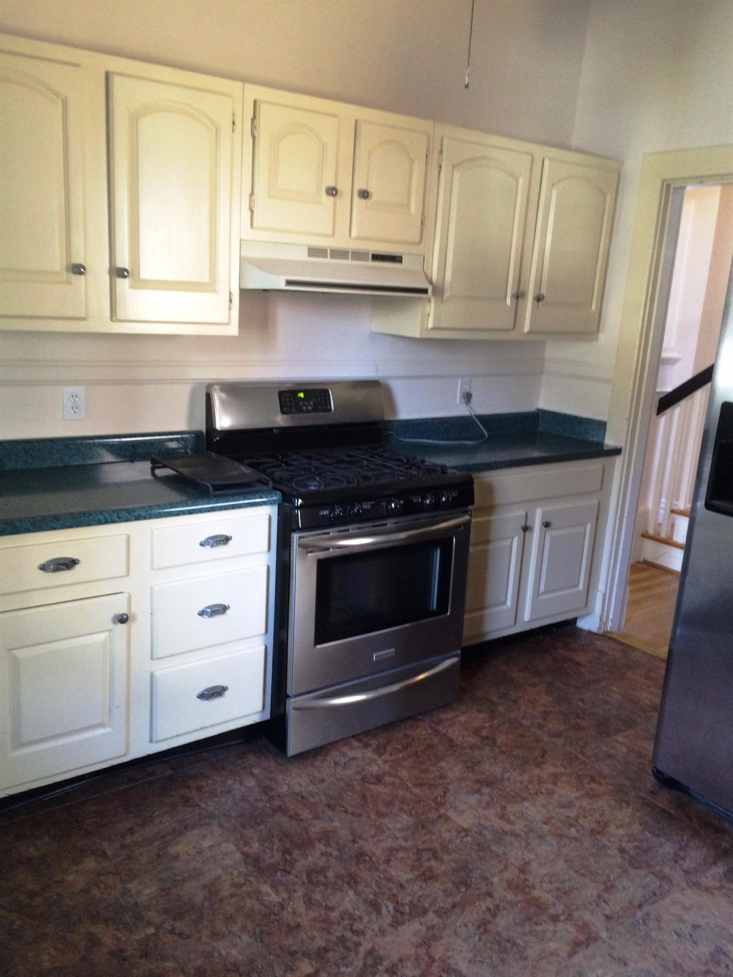 1131 Richmond Road Lexington, KY 40502 - Photo 10 of 36 Photo 10