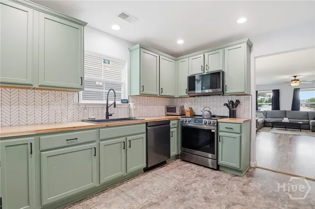 $320,000 | 30 Westbourne Way, Savannah, GA 31407