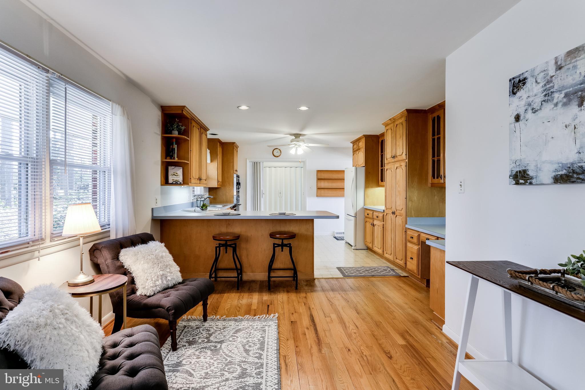 231 Riverside Drive Annapolis, MD 21409 - Photo 5 of 63 Gallery Image 5