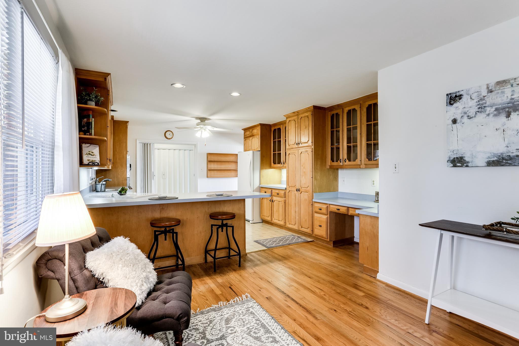 231 Riverside Drive Annapolis, MD 21409 - Photo 6 of 63 Gallery Image 6