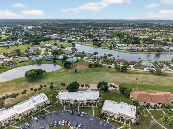 $275,000 | 6940 Southeast Constitution Boulevard, Unit 201, Hobe Sound, FL 33455
