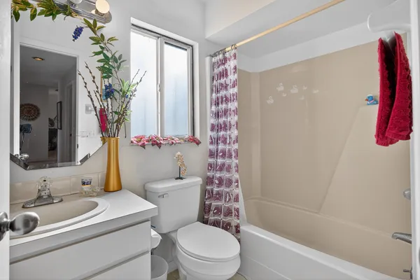 $275,000 | 6940 Southeast Constitution Boulevard, Unit 201, Hobe Sound, FL 33455