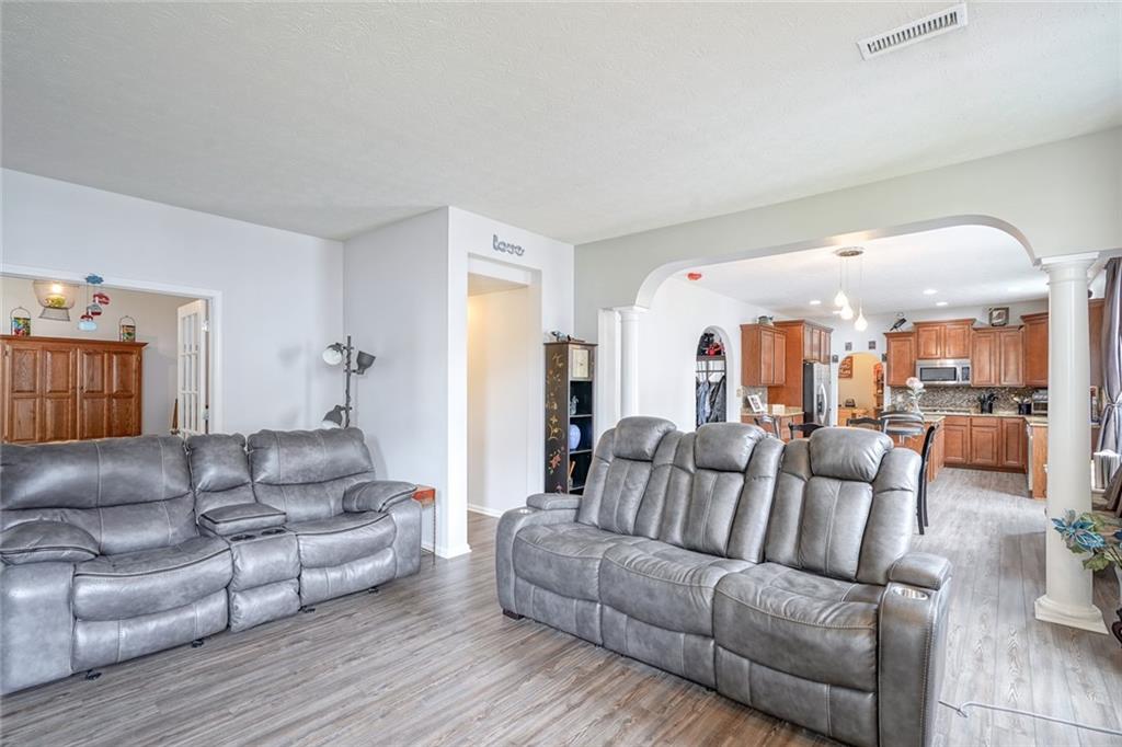 12233 Wolverton Way Fishers, IN 46037 - Photo 16 of 54 Gallery Image 16