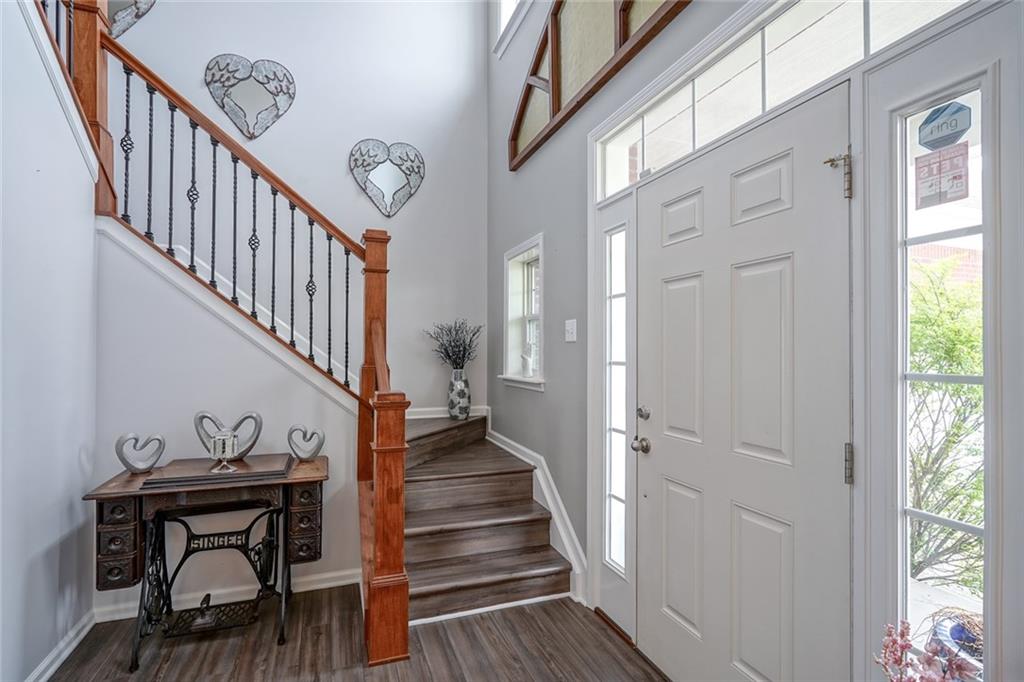 12233 Wolverton Way Fishers, IN 46037 - Photo 7 of 54 Gallery Image 7