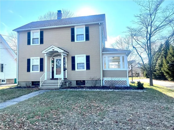 $3,300 | 231 Nichols Avenue, Stratford, CT 06614