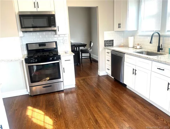 $3,300 | 231 Nichols Avenue, Stratford, CT 06614