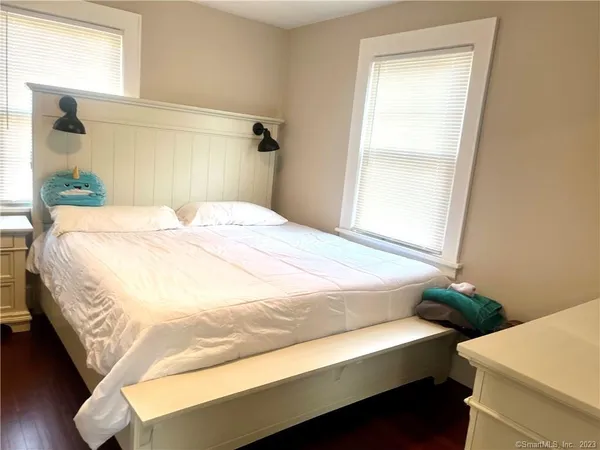 $3,300 | 231 Nichols Avenue, Stratford, CT 06614