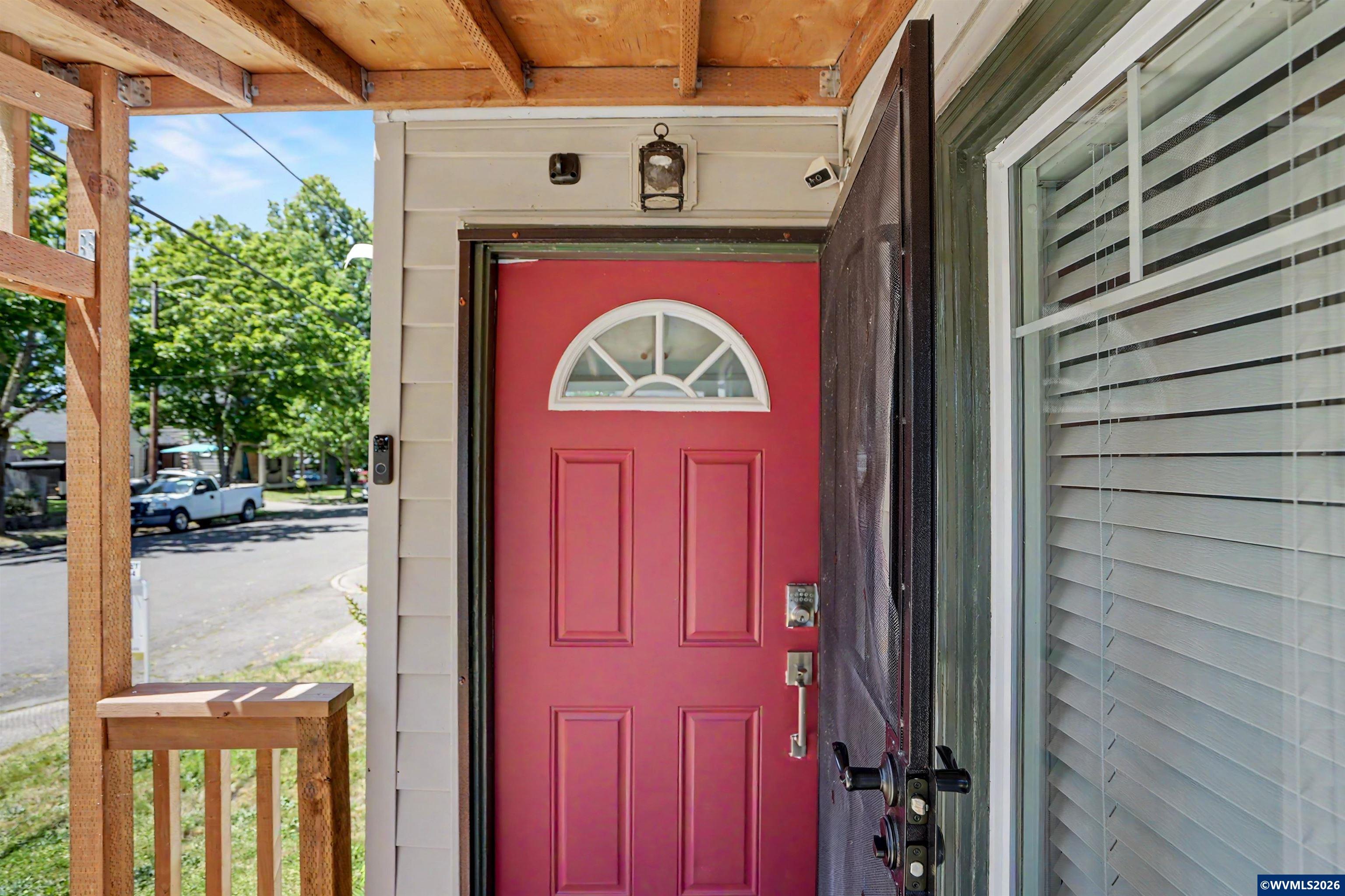 2155 Mill Street Southeast Salem, OR 97301 - Photo 6 of 29