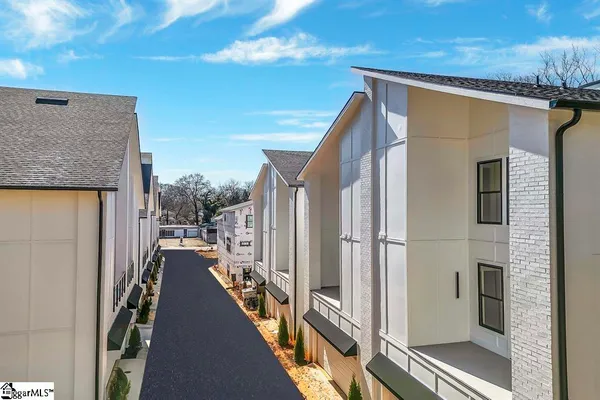 $369,000 | 109 Lepak Lane, Greenville, SC 29605