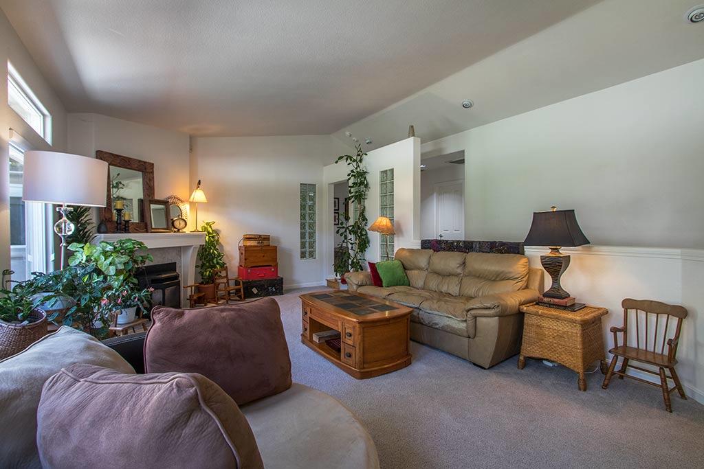 144 Grayland Heights Road Rio Dell, CA 95562 - Photo 10 of 82